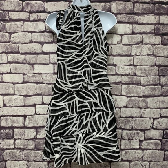 White House Black Market Fully Lined Dress - Picture 6 of 9
